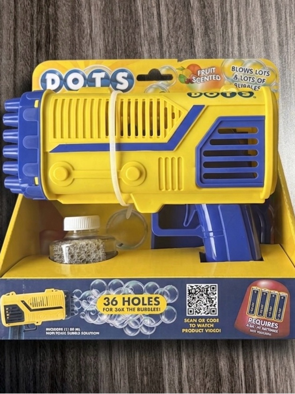 Dots Yellow and Blue Bubble Blaster Toy